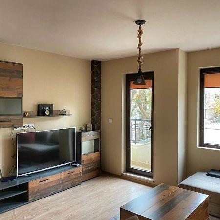 Stylish Urban Apart New 2021 Close To The Beach Varna Esterno foto